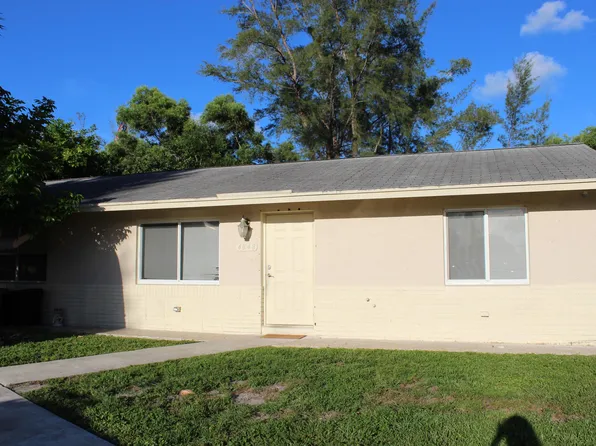 4848 Saratoga Rd, West Palm Beach, FL 33415