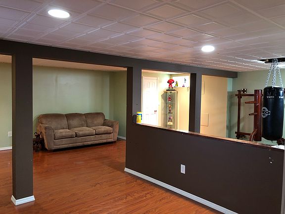 Finished Basement 3 of 5