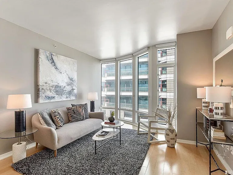 829 Folsom St #702 — Photo 7