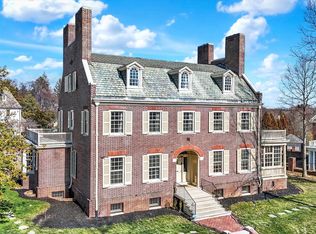 818 W University Pkwy, Baltimore, MD 21210