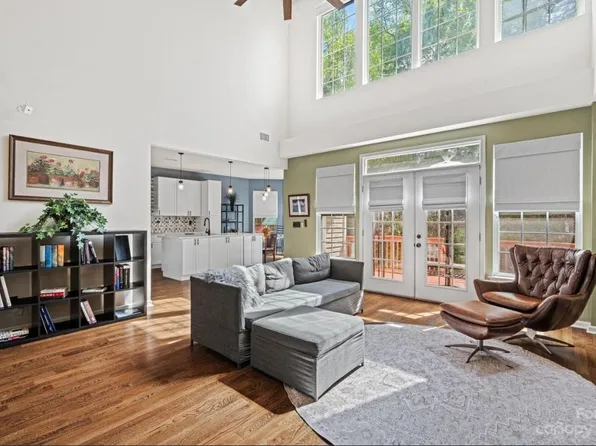 14615 Bridle Trace Ln, Pineville, NC 28134