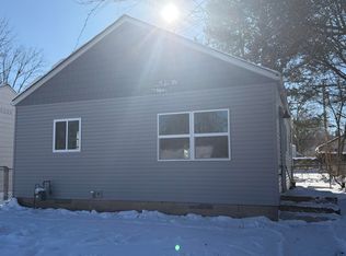 1934 E Bowman St, South Bend, IN 46613