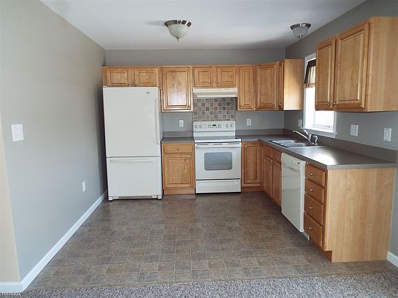 kitchen from dining