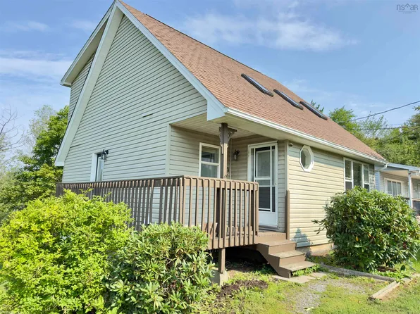 123 Boxwood Cres, Lower Sackville, NS B4C 3Y9
