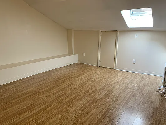 Rented by Corcoran | media 5