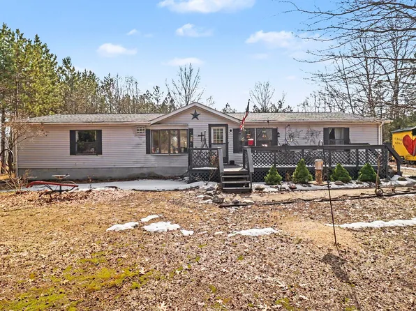 1359 W Arthur Rd, New Era, MI 49446