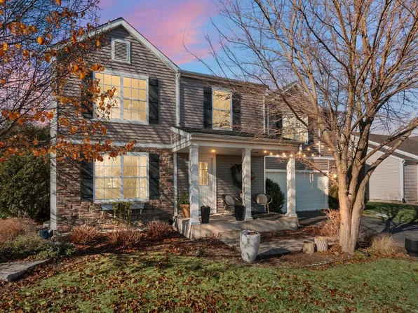 10810 Hillcrest Ln, Dyer, IN 46311
