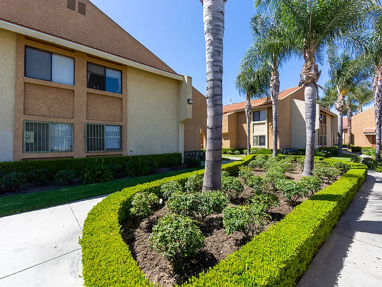 Compton Holdings — Photo 7