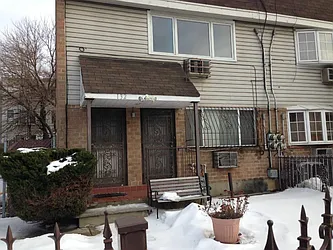 Rented by Loom Group
