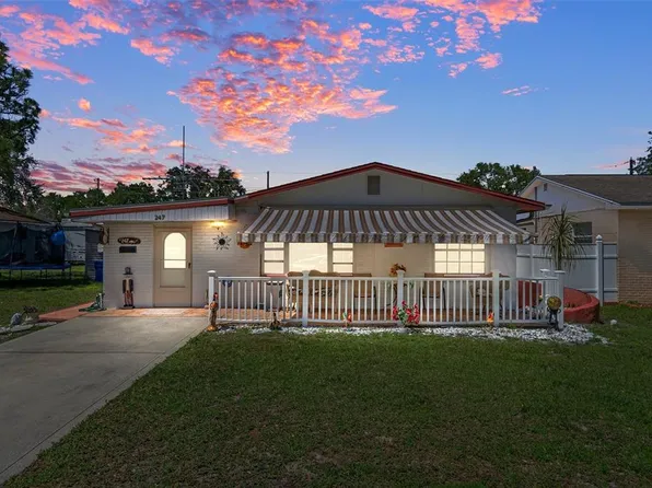 247 93rd Ave N, Saint Petersburg, FL 33702