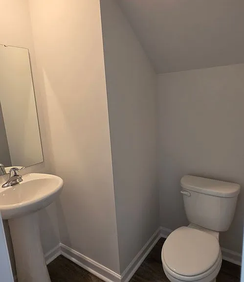 39 Virgo Dr — Photo 2
