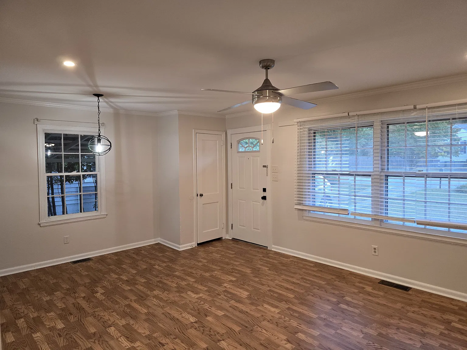 2 bed, 800 sqft, $1,550 — Photo 4