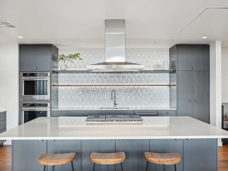 Splash Apartments — Photo 47