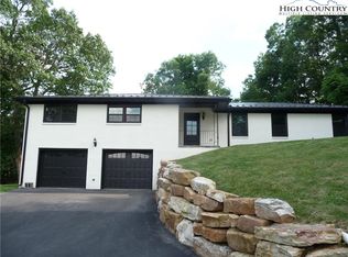 384 New River Heights Rd, Boone, NC 28607