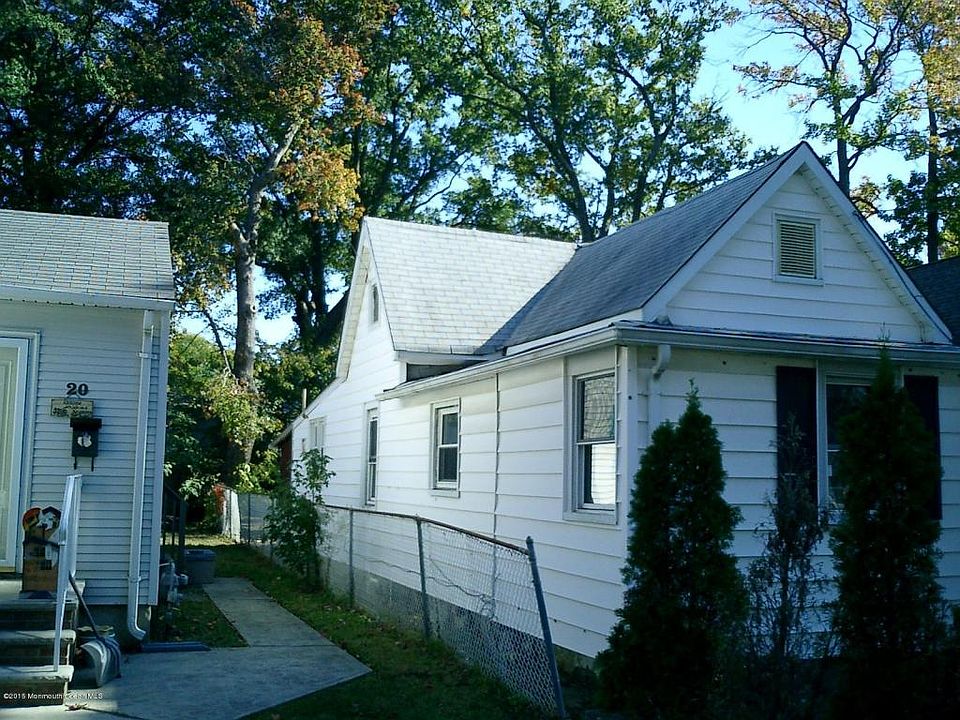 2nd image of 22 Cottage Pl