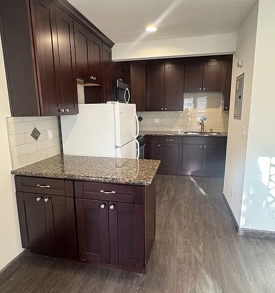 133 S Crescent Dr #5 — Photo 10