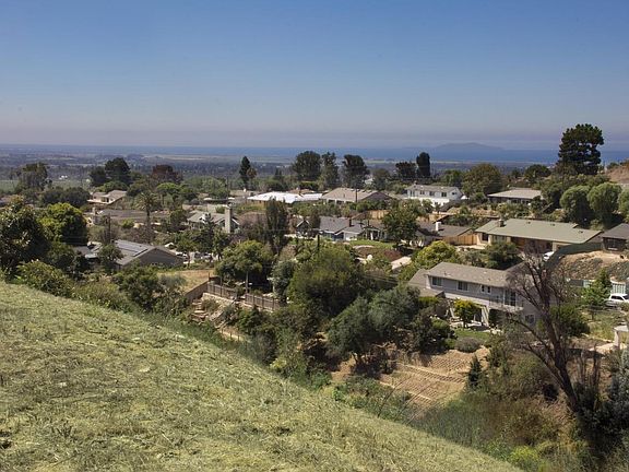 2nd image of 857 Monte Vista Ave