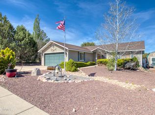 948 S Hunters Run, Show Low, AZ 85901