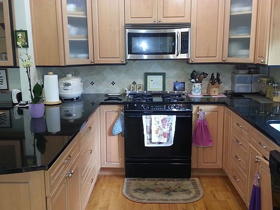 2nd image of 518 Monet Dr