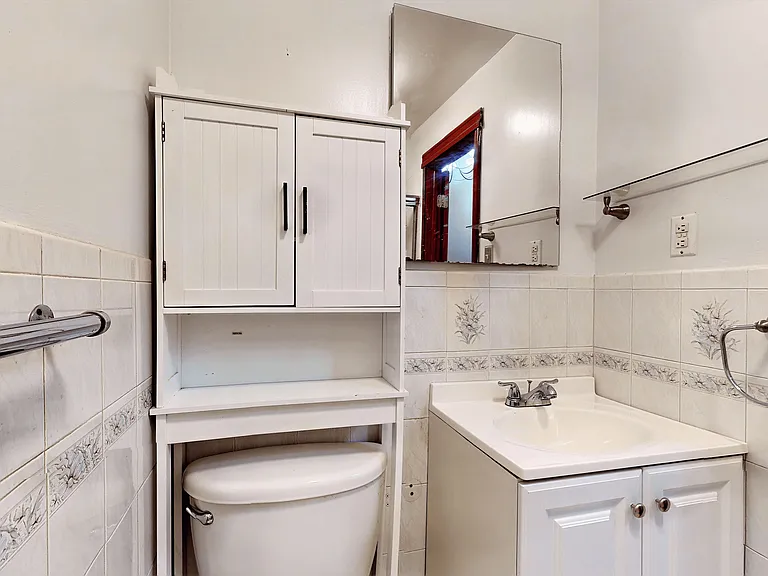 479 Irving Ave #1 — Photo 18