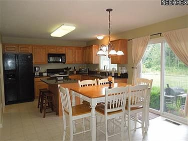 5th image of 5108 Bringham Dr