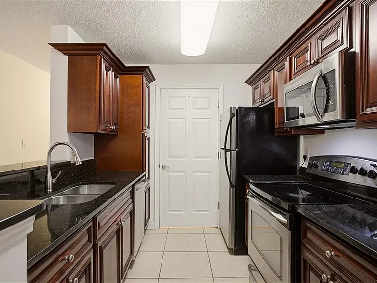 6212 Santa Fe Pkwy #6212 — Photo 3