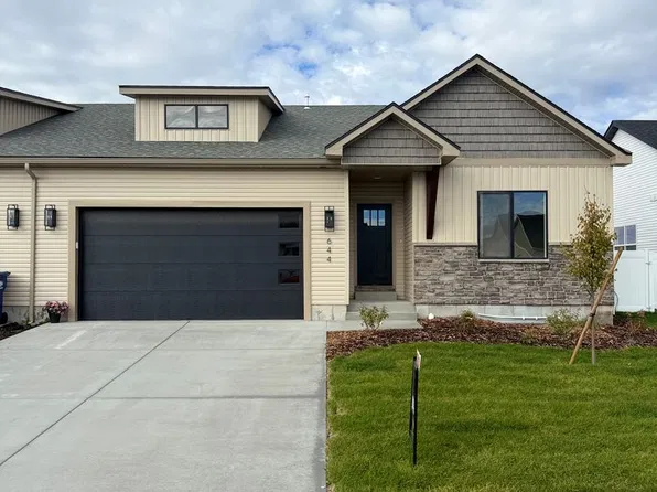 644 S Idaho Ave, Sugar City, ID 83448