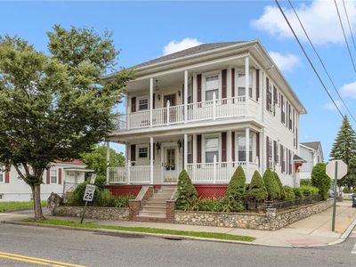 1397 Chalkstone Ave, Providence, RI, 02909