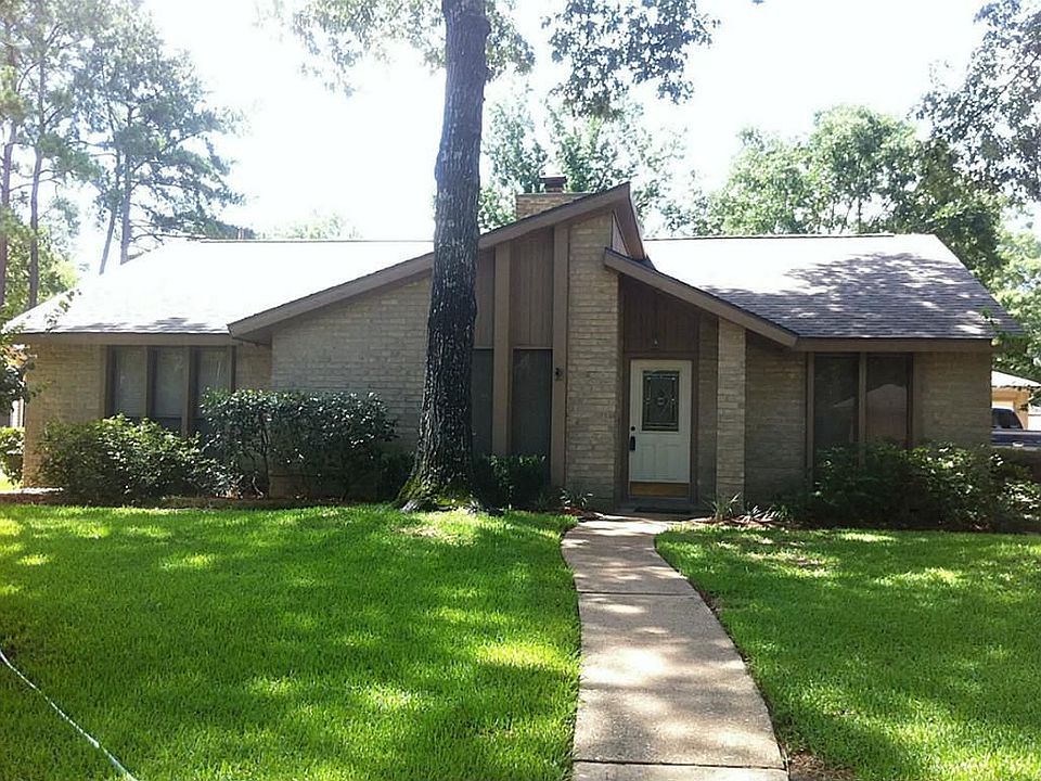 1st image of 3718 Golden Lake Dr