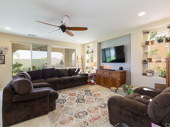 5th image of 36524 Obaria Way
