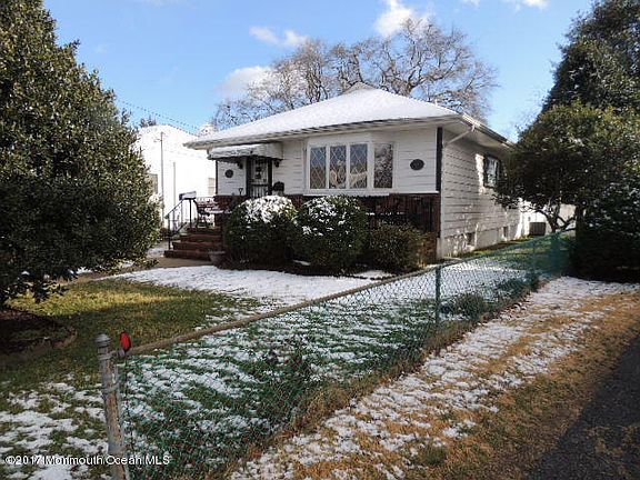 2nd image of 630 Manetta Drive