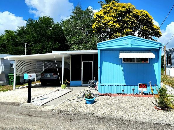 7 Gardenia Dr