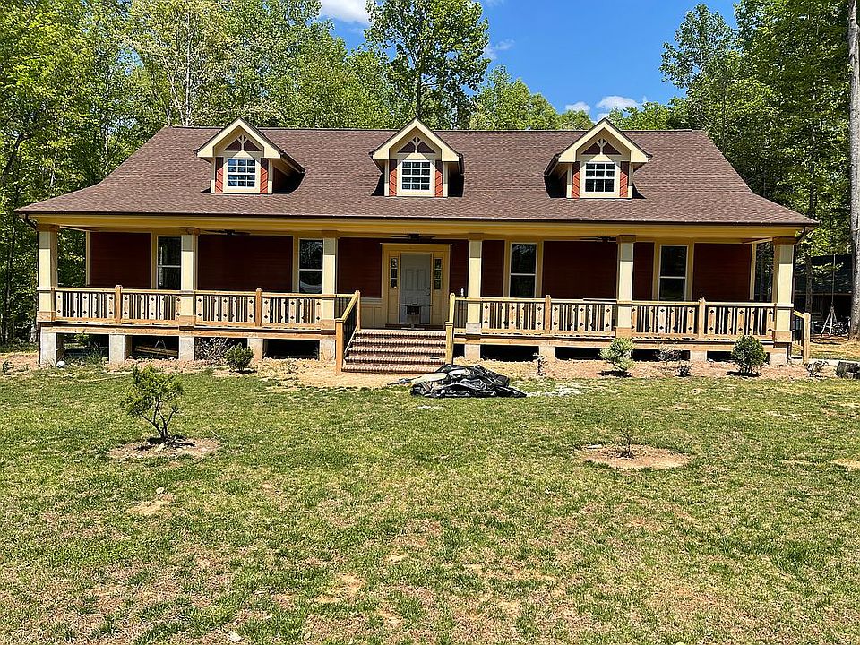 2nd image of 2412 Patrick Dr