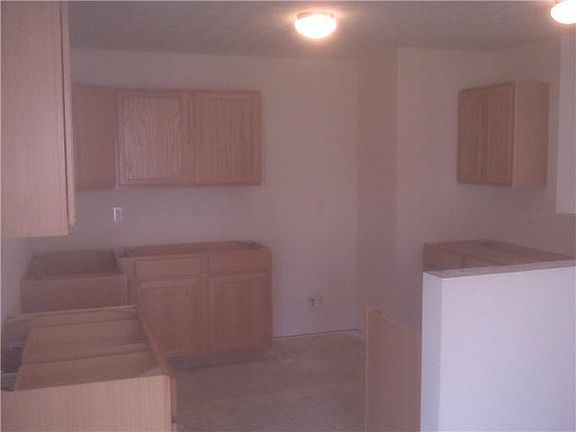 4th image of 1396 Bellow Falls Dr #186