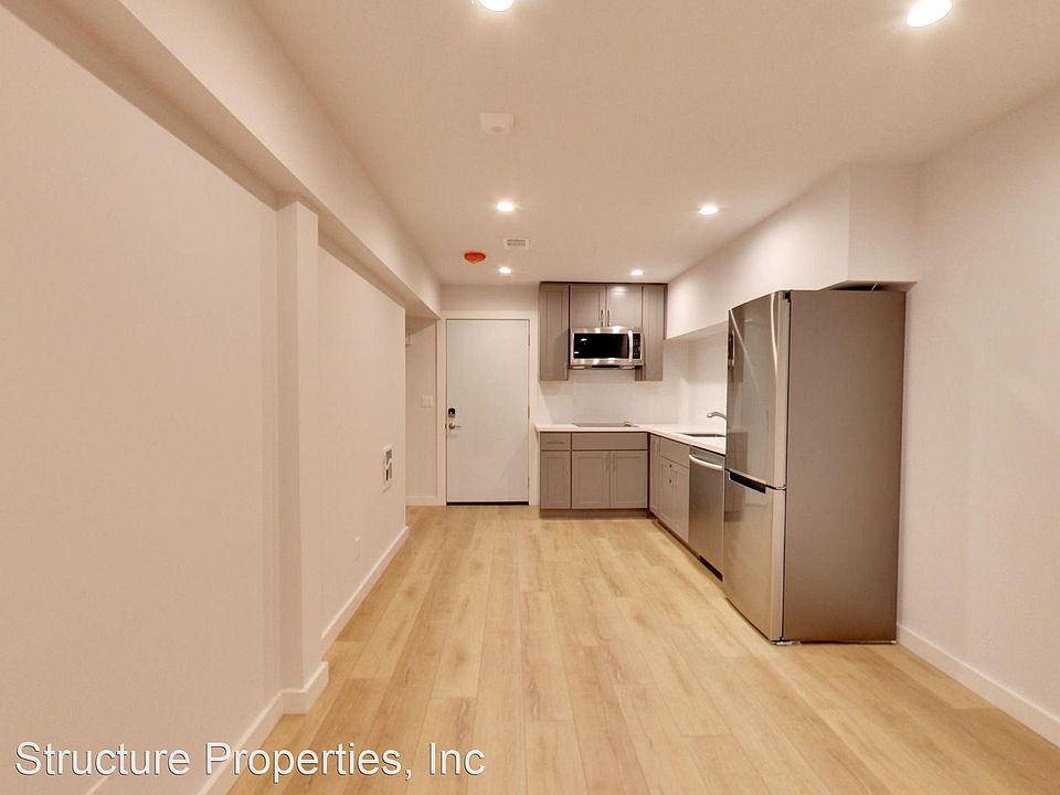 1st image of 530 Scott St #13