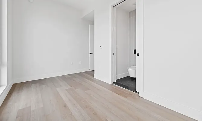 Rented by REAL New York | media 32