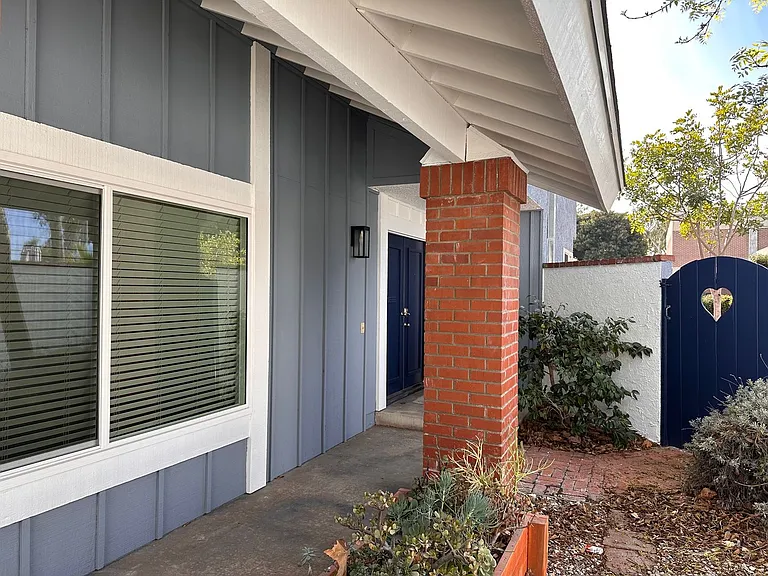 12111 Wagner St — Photo 30