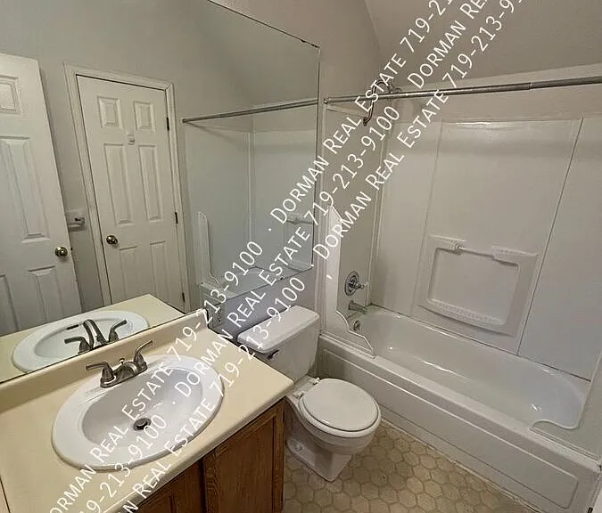911 N Wahsatch Ave #205 — Photo 18