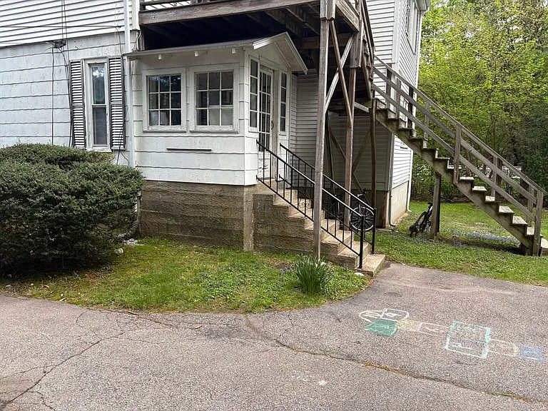 66 Spring Rd #1 — Photo 13