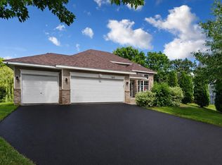 563 Summit Ave, Dundas, MN 55019