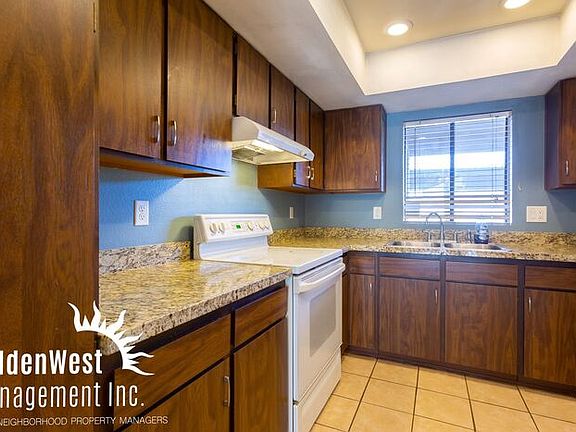 5th image of 10828 N Biltmore Dr APT 128