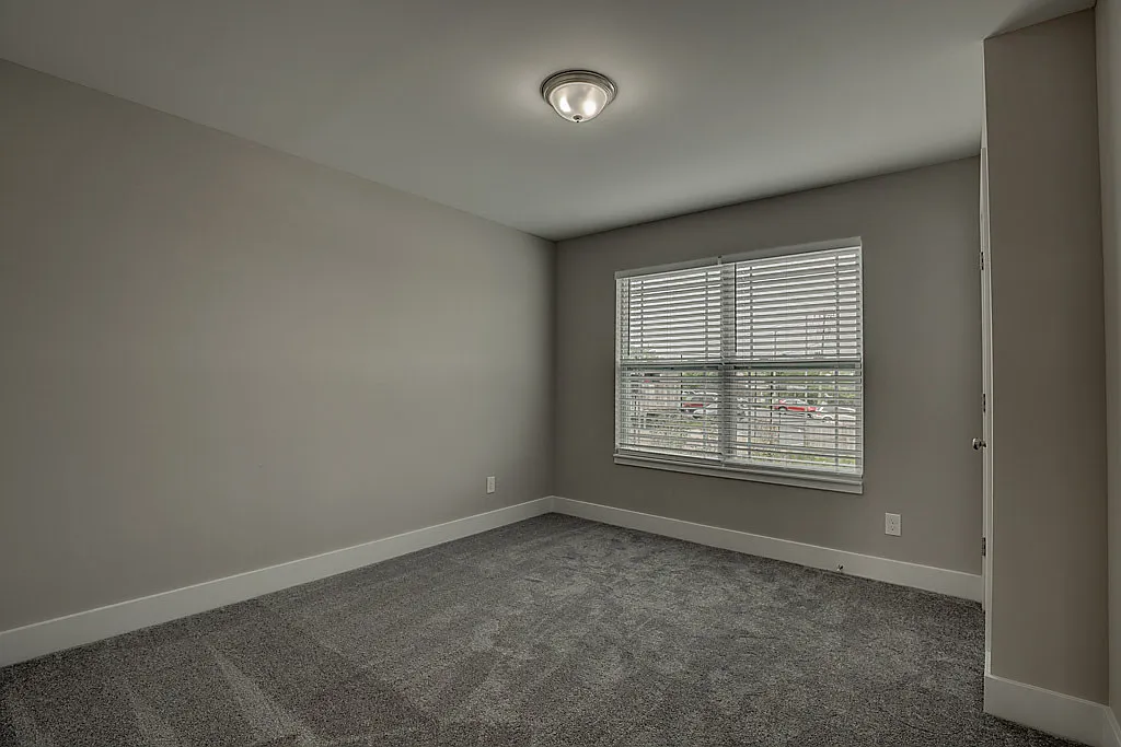 Anderson Townhomes - 2311 — Photo 4