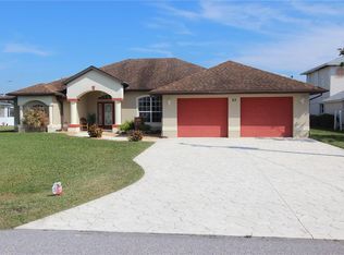 65 Clubhouse Rd, Rotonda West, FL 33947