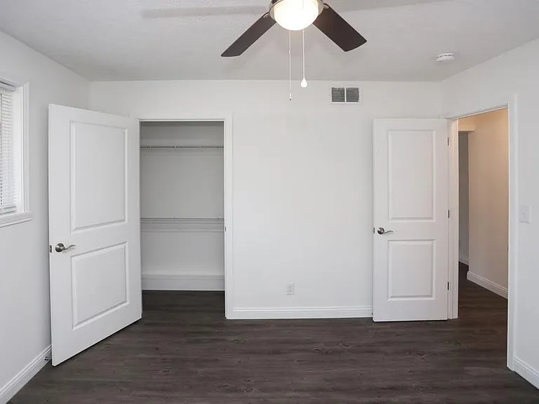 1 Bed 1 Bath Duplex Bedroom