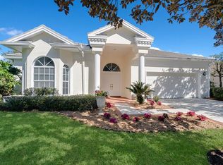 7837 Wilton Crescent Cir, University Park, FL 34201