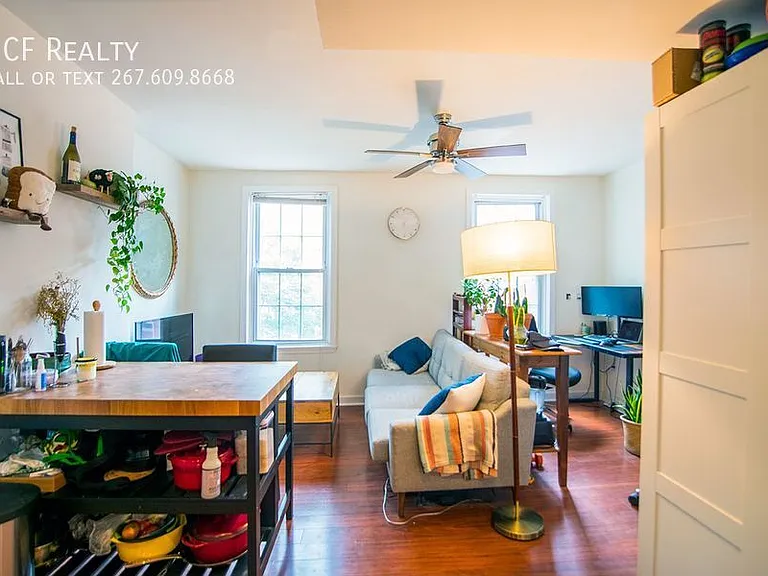 1431 Lombard St #2 — Photo 2