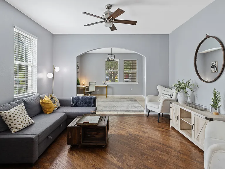 810 Turner Ave — Photo 13