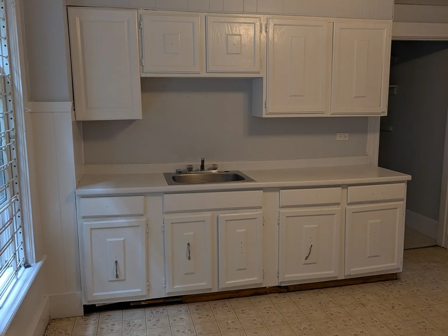 Studio, 1.0 bath, 400 sqft, $1,900 — Photo 2