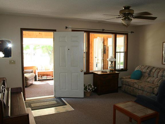 5th image of 3211 Fair Oak St