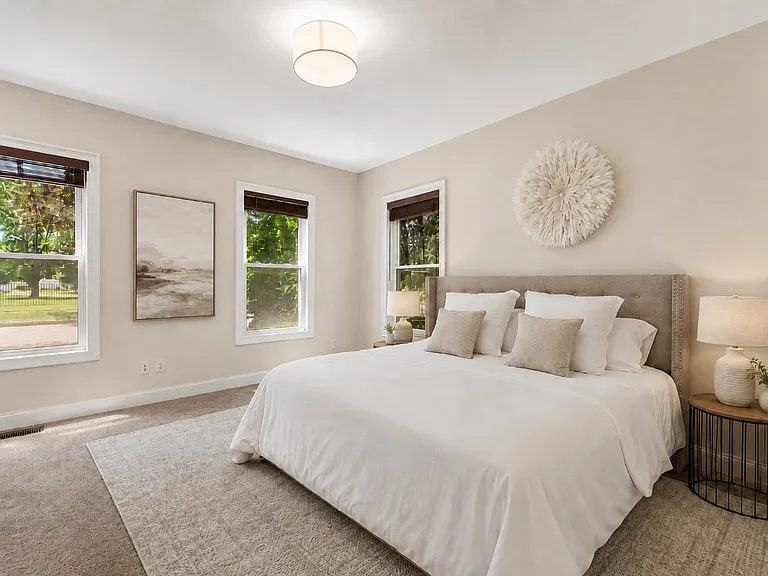211 Union Ave #2 — Photo 4
